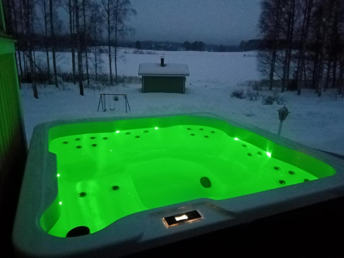 Jacuzzi Niemelae Βίλα Melkoniemi Εξωτερικό φωτογραφία